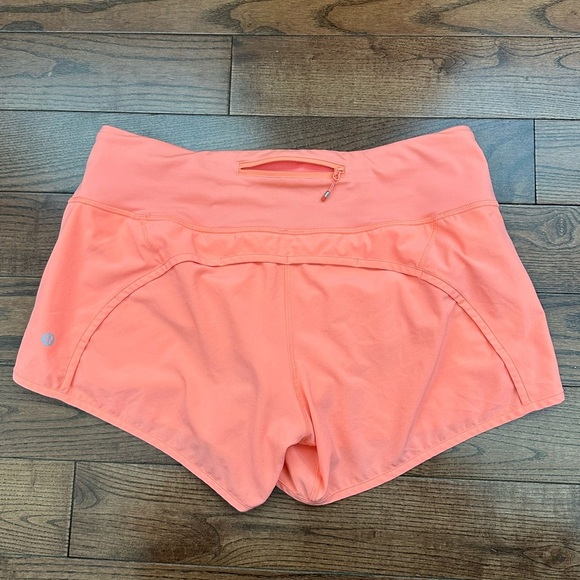 Lululemon Run Times Short (4-way Stretch 4") - Picture 11 of 12